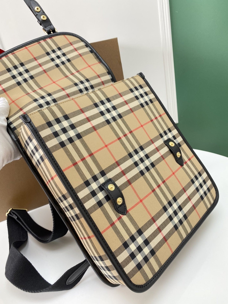 Bv*b*rry backpacks